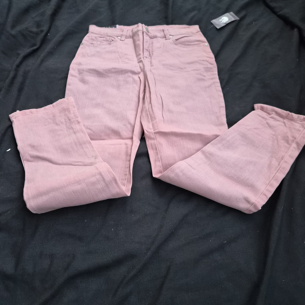 GV Gloria Vanderbilt Jeans Pale Pink 4 P  INSEAM 24 NWT